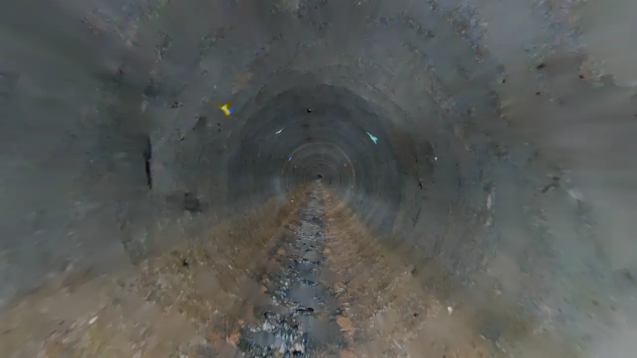 Inside the 3D reconstruction, looking down the pipe
